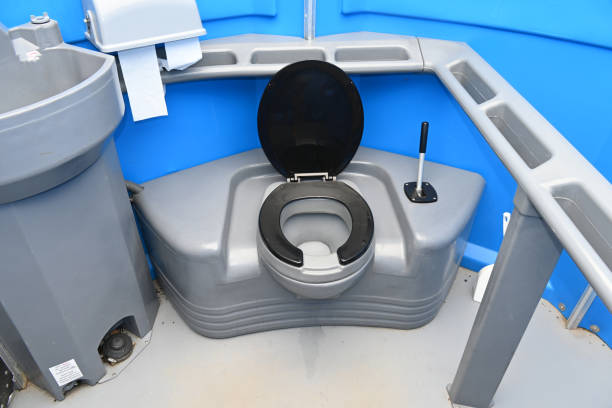 Portable Toilet Options We Offer in Madera Acres, CA